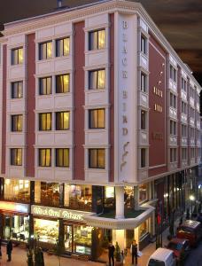 ,هتل بلک برد
ترکیه / استانبول(Black Bird Hotel
Turkey / Istanbul ),هتل Black Bird، در بخشی از شهر استانبول قرار گرفته,