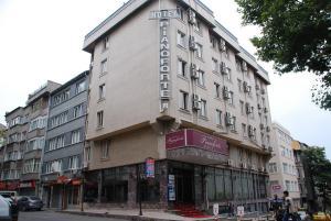 ,هتل پیانو فورت
ترکیه / استانبول(Pianoforte Hotel
Turkey / Istanbul ),هتل مدرن و راحت Pianoforte، در موقعیتی ایده آل و در مجاورت جذابیت های شهر استانبول قرار گرفته است.,