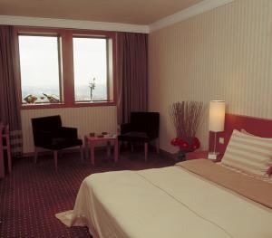هتل پلازا
ترکیه / استانبول(The Plaza Hotel
Turkey / Istanbul )