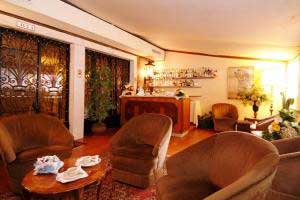 هتل کنتیننتال (Hotel Continental)