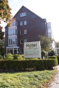 هتل انترé گرس برستل گارنی
آلمان / هامبورگ(Entrée Groß Borstel Garni Hotel
Germany / Hamburg )