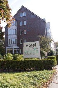 هتل انترé گرس برستل گارنی
آلمان / هامبورگ(Entrée Groß Borstel Garni Hotel
Germany / Hamburg )