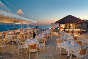 هتل الیاس بیچ
قبرس / لیماسول(Elias Beach Hotel
Cyprus / Limassol )