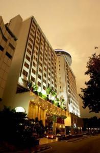 ,هتل بی ویو جرج تاون پنانگ,هتل Bayview، در مرکز اقتصادی و تجاری جزیره Penang، شهر Georgetown، واقع و ....,