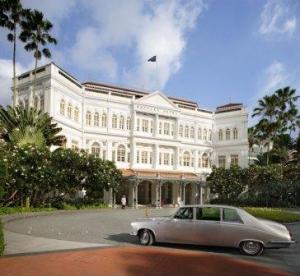 ,هتل رافلز(Raffles Hotel),هتل تاريخي Raffles با دسترسي آسان به شهر و ارائه اقامتي مجلل در ويلاهايي ....,