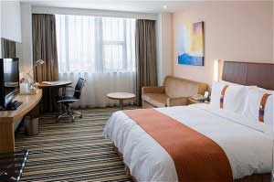 ,هالیدی این اکسپرس شانگهای جینکیاو سنترال(Holiday Inn Express )Shanghai Jinqiao Central,اين هتل داراي 192 اتاق ...,