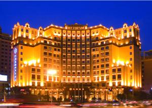 ,هتل اسکای فورچون بوتیک شانگهای(Sky Fortune Boutique Hotel Shanghai,امکانات رفاهی هتل شامل ماساژ ، سونا ، استخر سر ...,