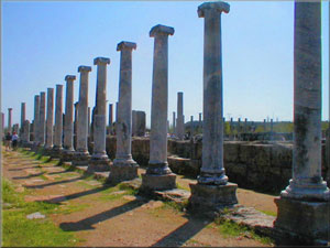 ترکیه / آنتالیا / حمام روميهی ها(Turkey / Antalya / roman bath)