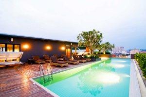 ,هتل پیچ10/رستورانت
تایلند / پاتایا(Page 10 Hotel & Restaurant
Thailand / Pattaya ),این هتل دارای اتاق های فوق العاده تمیز می باشد.خدمات دوستانه کارکنان موجب شده تا هتل گزینه ایده آل شما باشد,