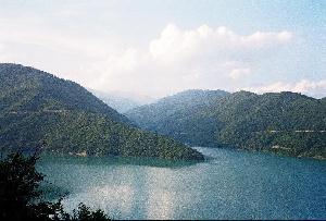 گرجستان / تفلیس / دریاچه لیسی(Georgia / Tbilisi / Lisi Lake)