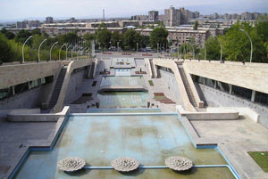 ارمنستان / ایروان / هامالیر(Armenia / Yerevan / hamalir yerevan)
