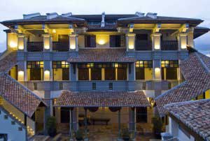 هتل پناگ()Hotel Penaga