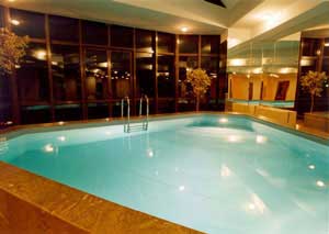 ارارات()Ararat Hotel