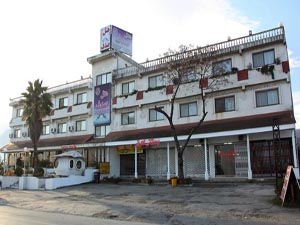 هتل صدف مازندران
ایران / نوشهر(mazandaran sadaf Hotel
Iran / Noshahr )
