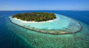 ,کارامبا مالدیو,هتل Kurumba Maldives با خدمات عالي خود پذيراي مهمانان ميباشد. محیط آرام و..,