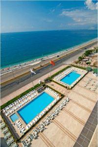 هتل ساحلی لارا
ترکیه / آنتالیا(Harrington Park Resort
Turkey / Antalya )