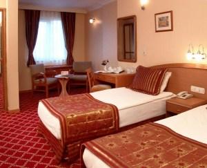 هتل آل سیزن
ترکیه / استانبول(All Seasons Hotel
Turkey / Istanbu)