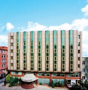 هتل آل سیزن
ترکیه / استانبول(All Seasons Hotel
Turkey / Istanbu)
